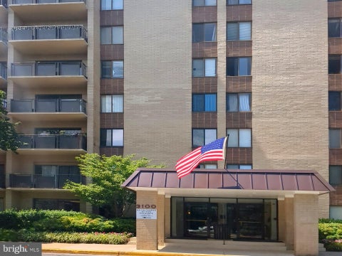 Photo of 3100 Manchester Street #220, FALLS CHURCH, VA 22044 (MLS # VAFX2330928)