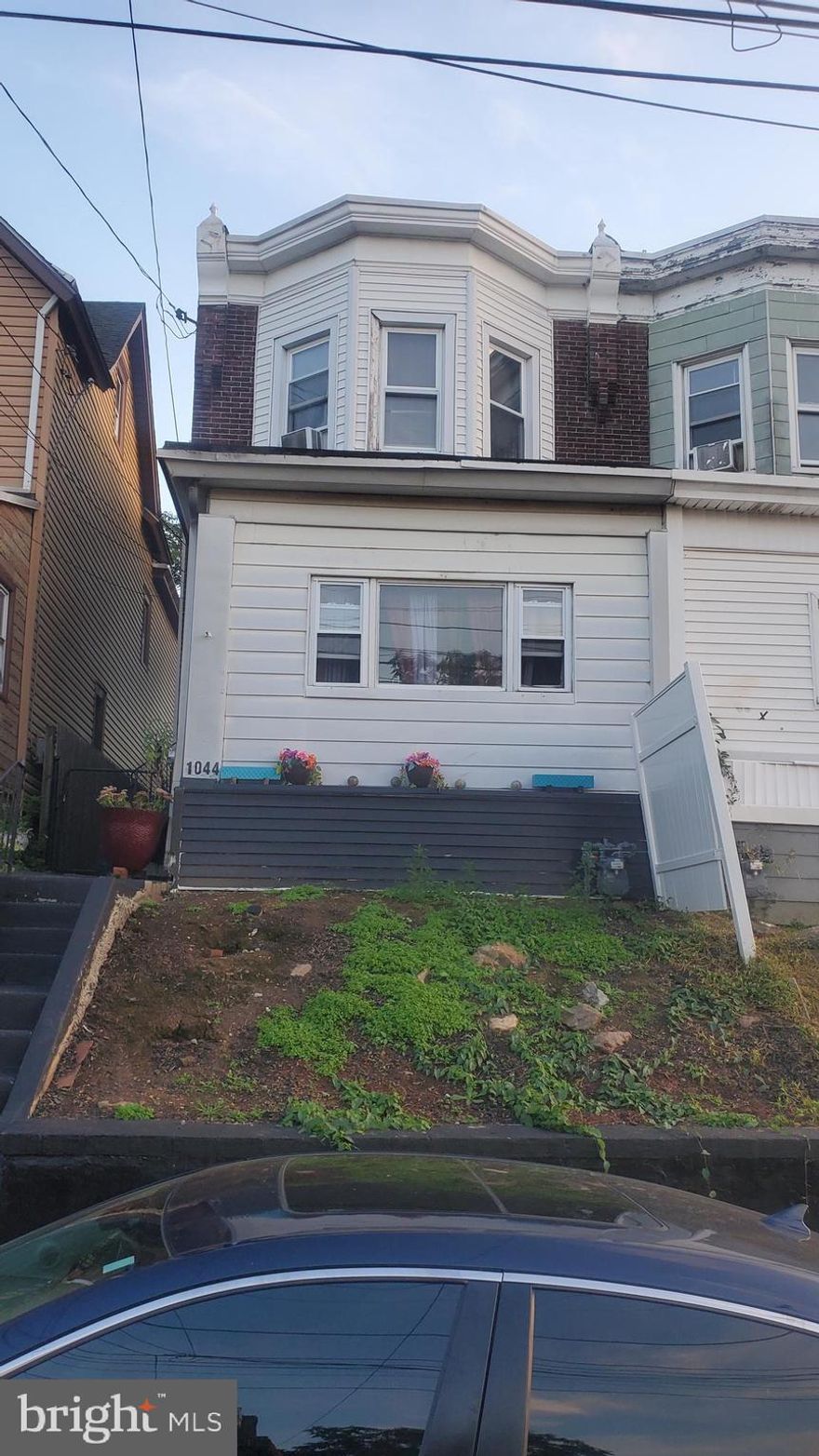 Charming 3-Bedroom Twin in Darby – Move-In Ready!

Welcome to 1044 Pine Street, a well-maintained twin home offering comfort, convenience, and value in the heart of Darby. This property features 3 spacious bedrooms, 1 full bathroom, and a functional layout perfect for both first-time buyers and investors.

Step inside to find a bright living room with plenty of natural light, leading into a separate dining area ideal for family gatherings. The updated kitchen provides ample cabinet space and direct access to the backyard, making everyday living and entertaining easy. Upstairs, you’ll find generously sized bedrooms with good closet space and a full hall bathroom.

The home also includes a full basement for storage or future finishing, as well as a rear yard great for summer barbecues, pets, or gardening.

Located just minutes from shopping, schools, public transportation, and major roadways, this home offers both accessibility and affordability.

Don’t miss your chance to own this great property—whether you’re looking for a new place to call home or your next investment opportunity, 1044 Pine Street is ready for you!