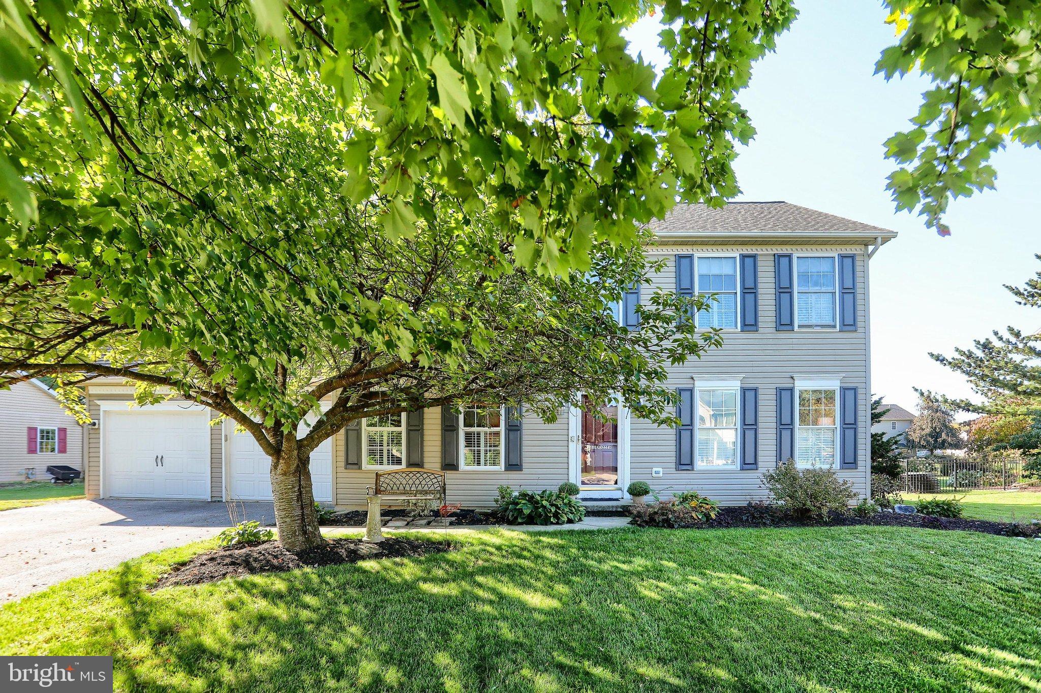 25 W EPPLEY DRIVE