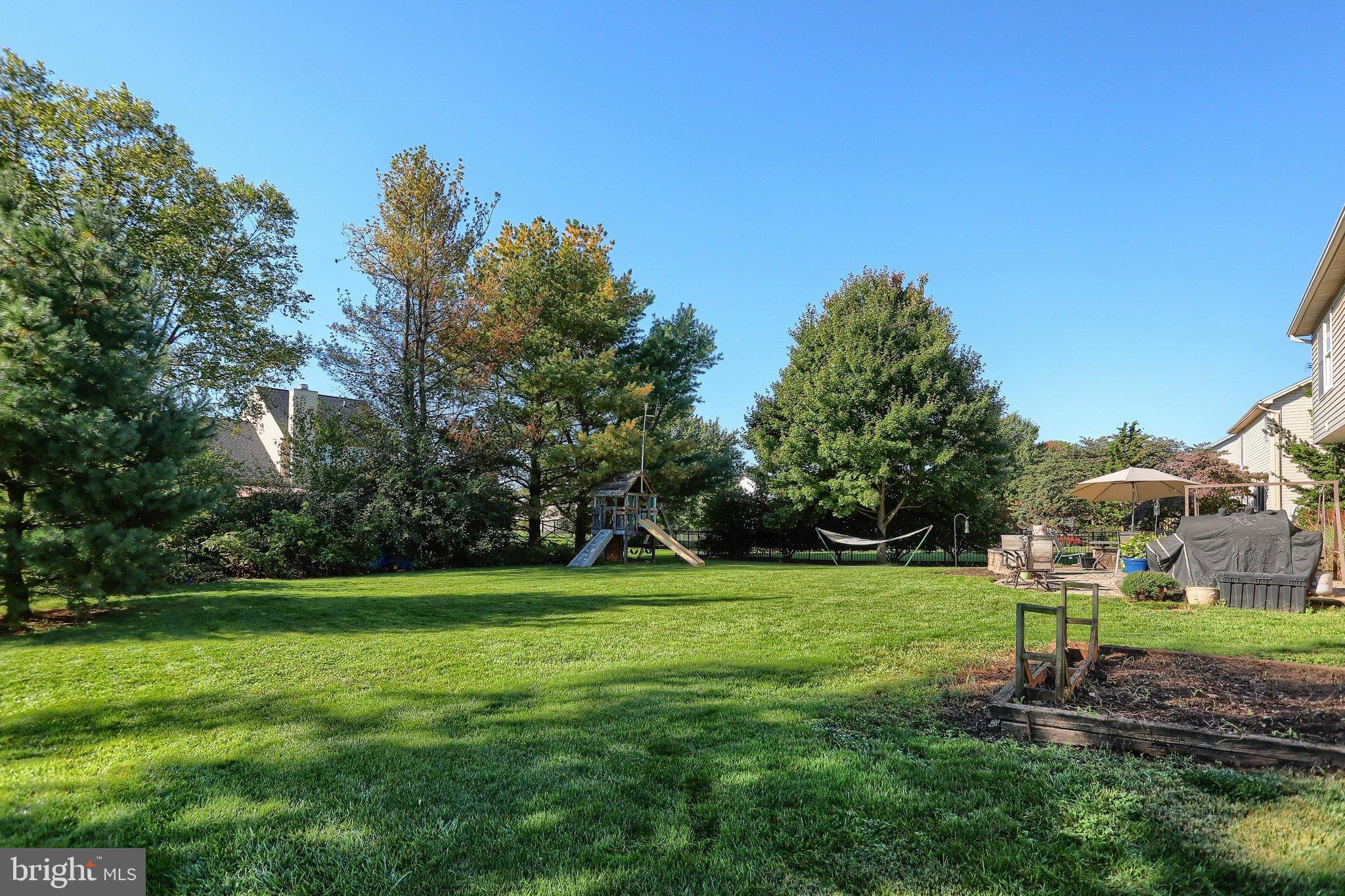 25 W EPPLEY DRIVE