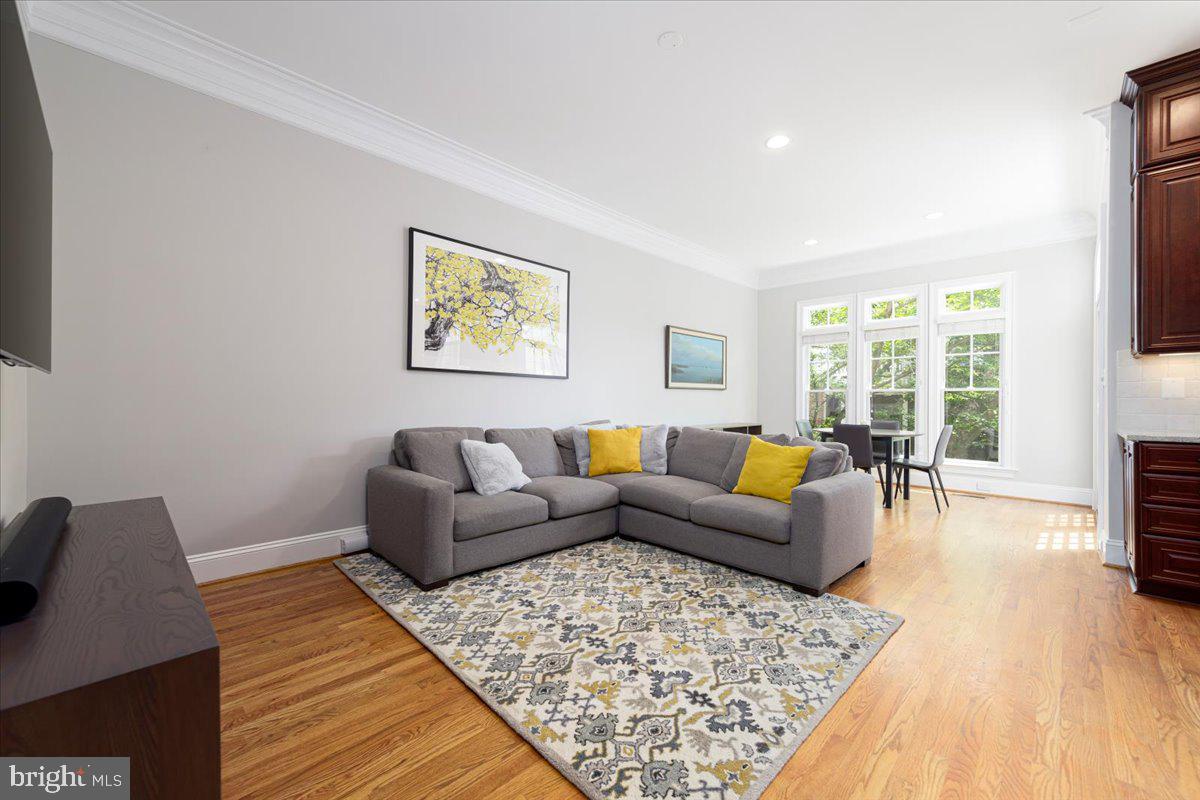 STOCKWELL MANOR - Residential