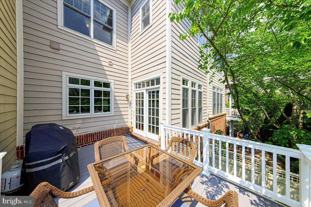 STOCKWELL MANOR - Residential