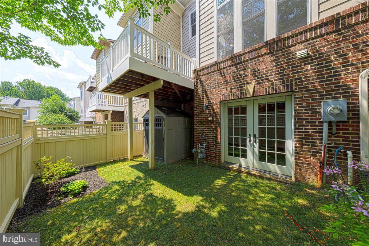 STOCKWELL MANOR - Residential