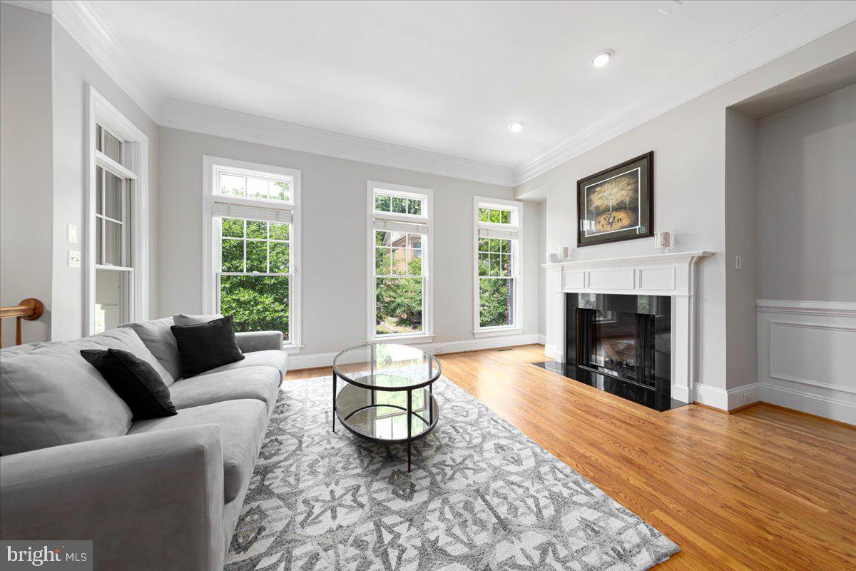 STOCKWELL MANOR - Residential