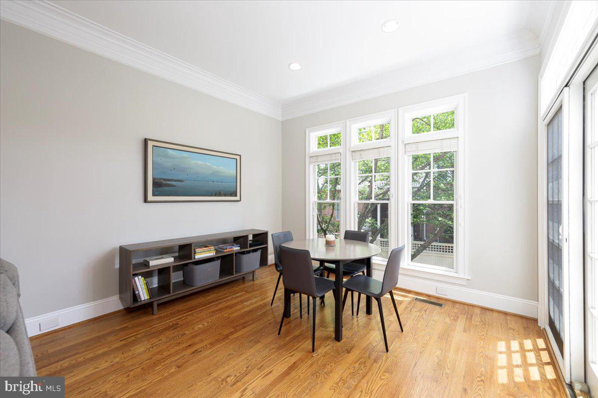 STOCKWELL MANOR - Residential