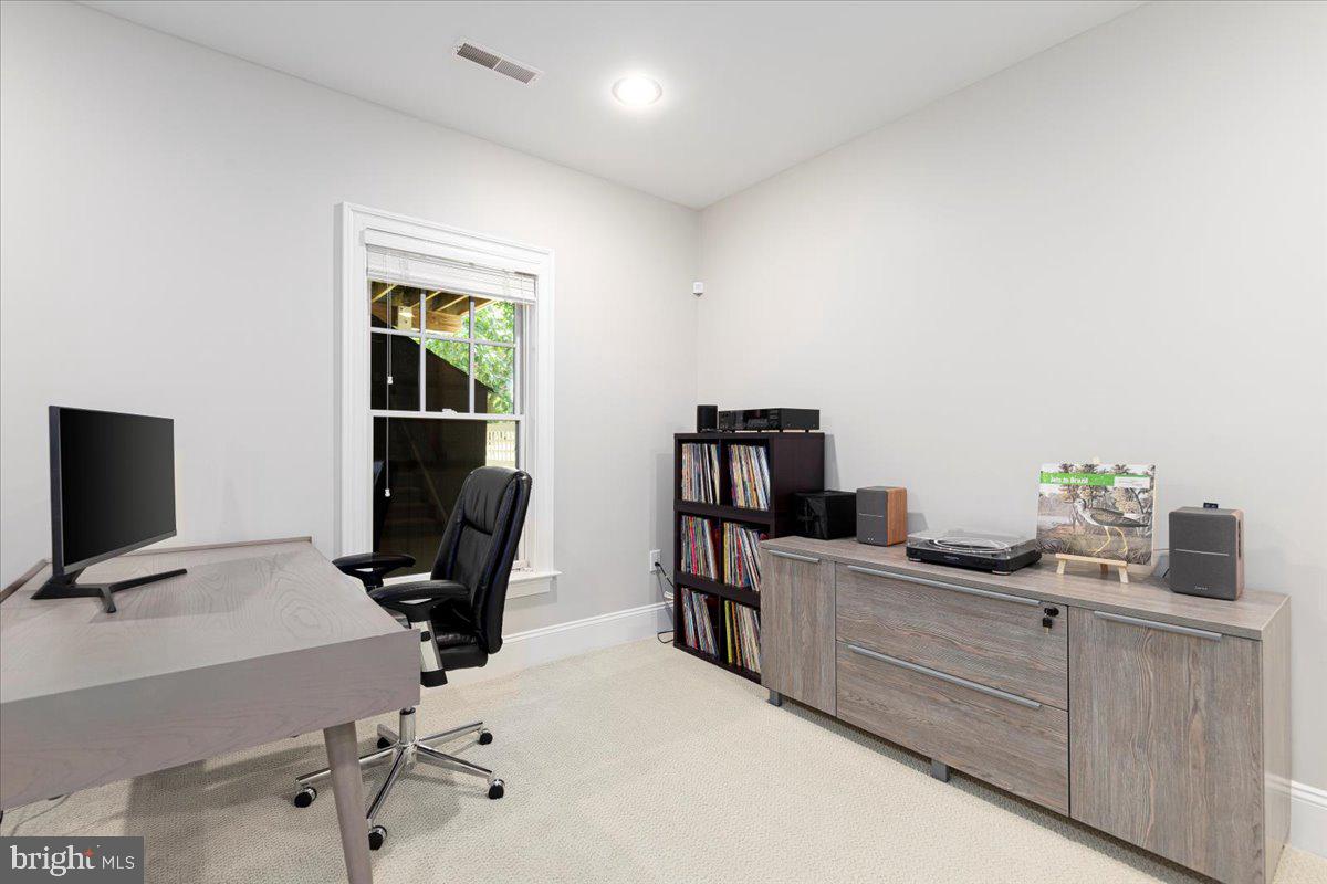 STOCKWELL MANOR - Residential