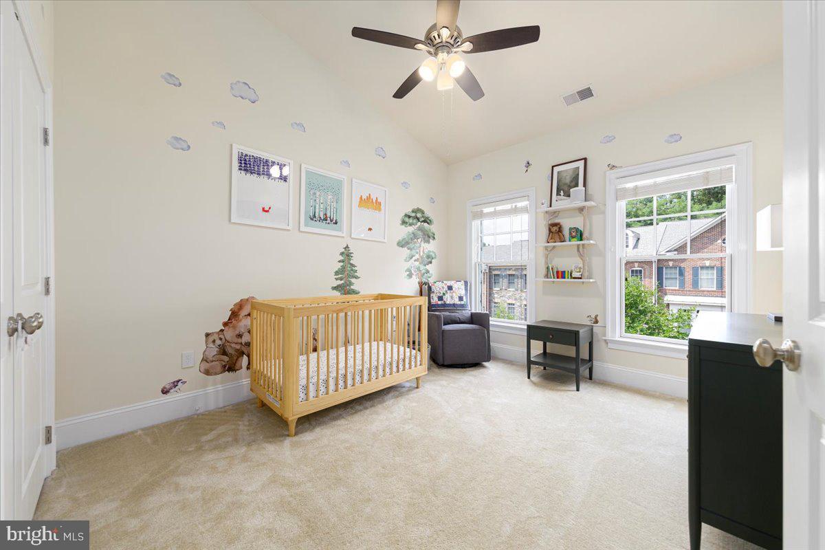 STOCKWELL MANOR - Residential