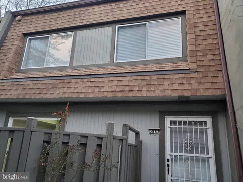 3883 Manzanita Place Unit 58D, Alexandria, VA MLS: VAFX2228574