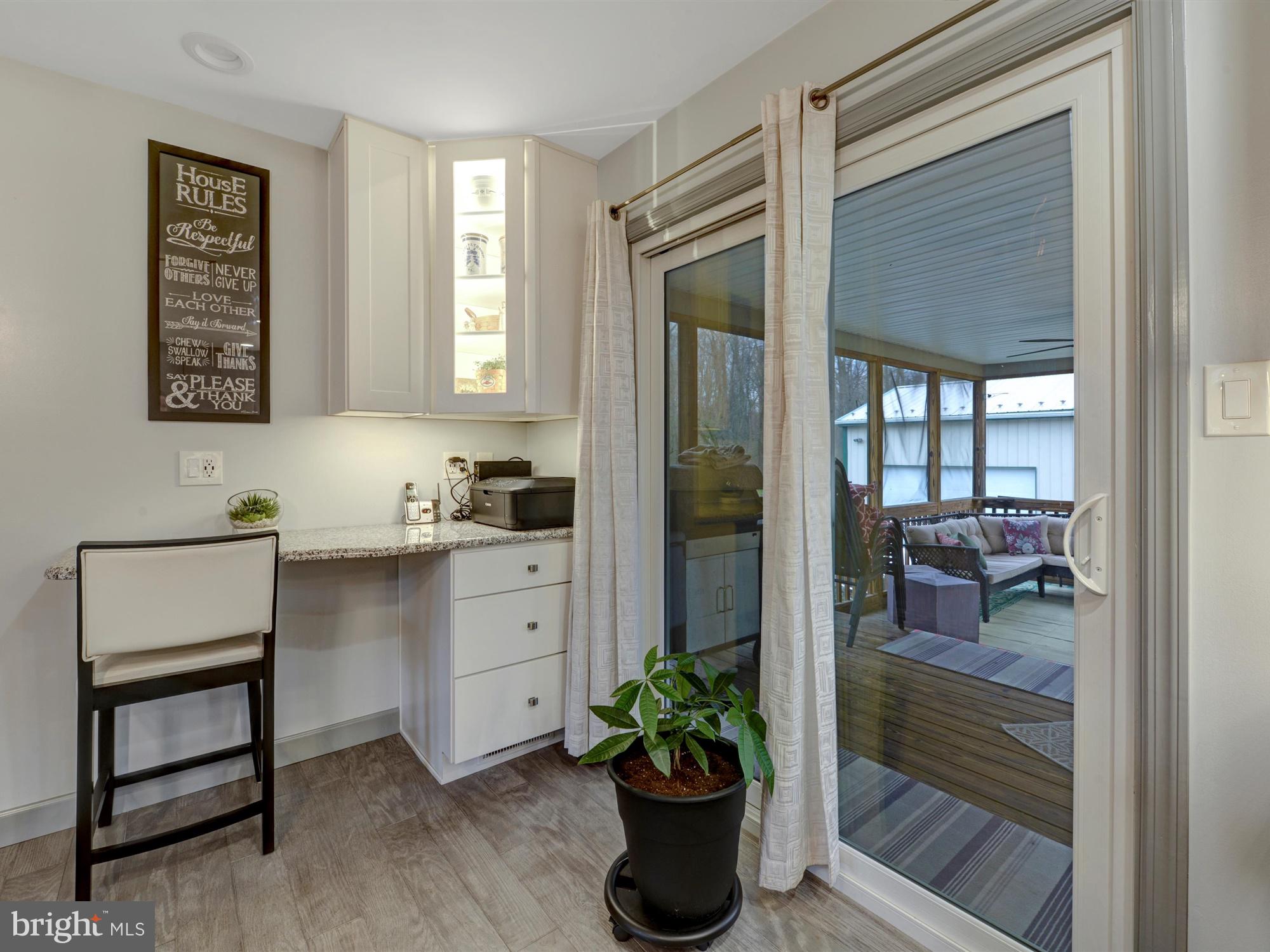 ELIZABETHTOWN - Residential