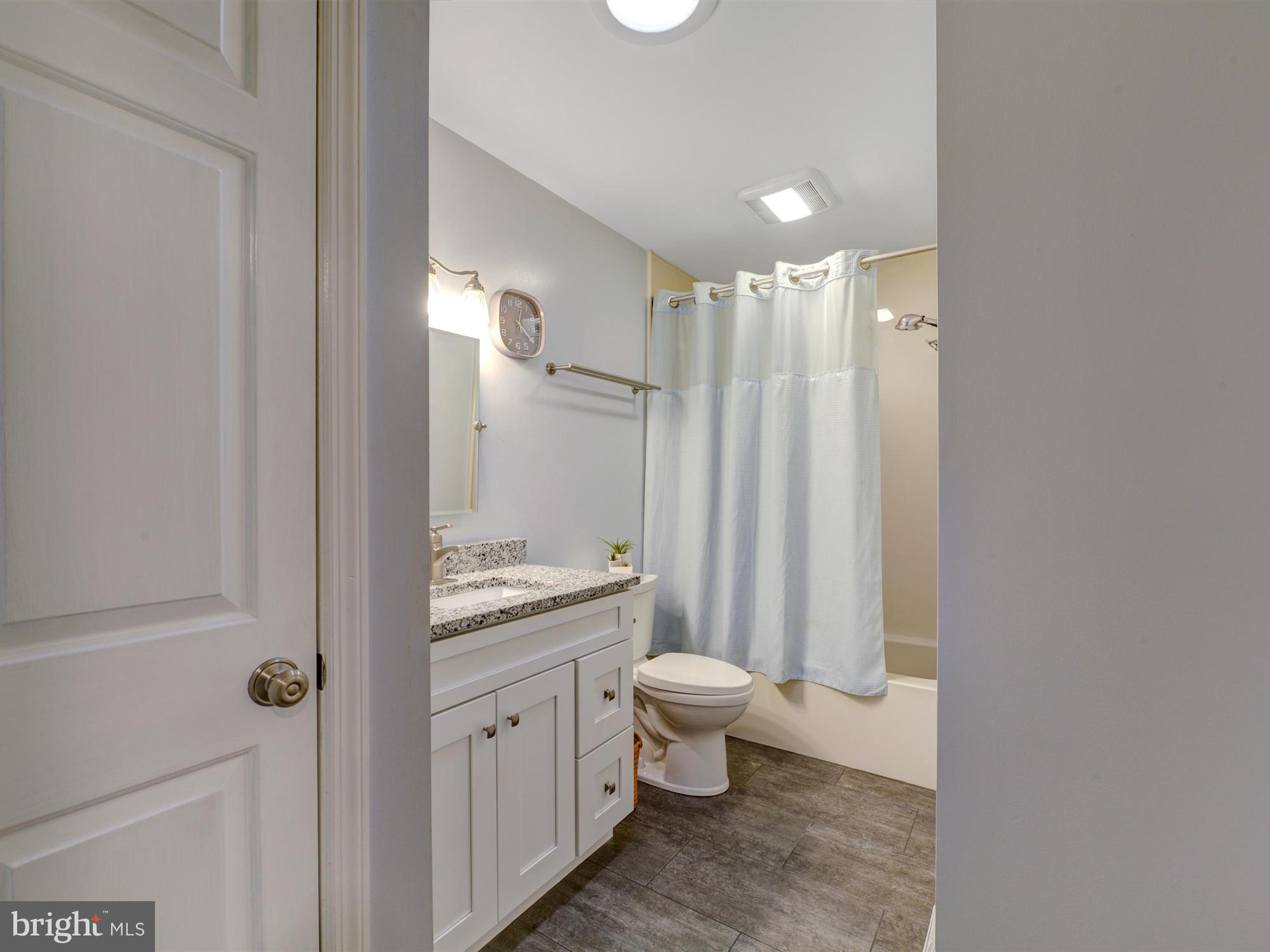 ELIZABETHTOWN - Residential