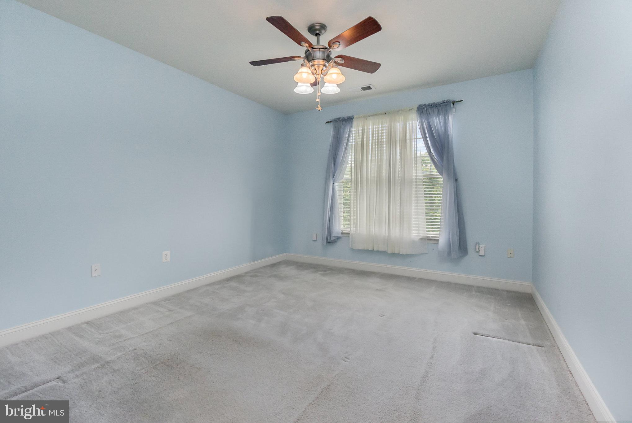 EMERALD HILLS - Residential