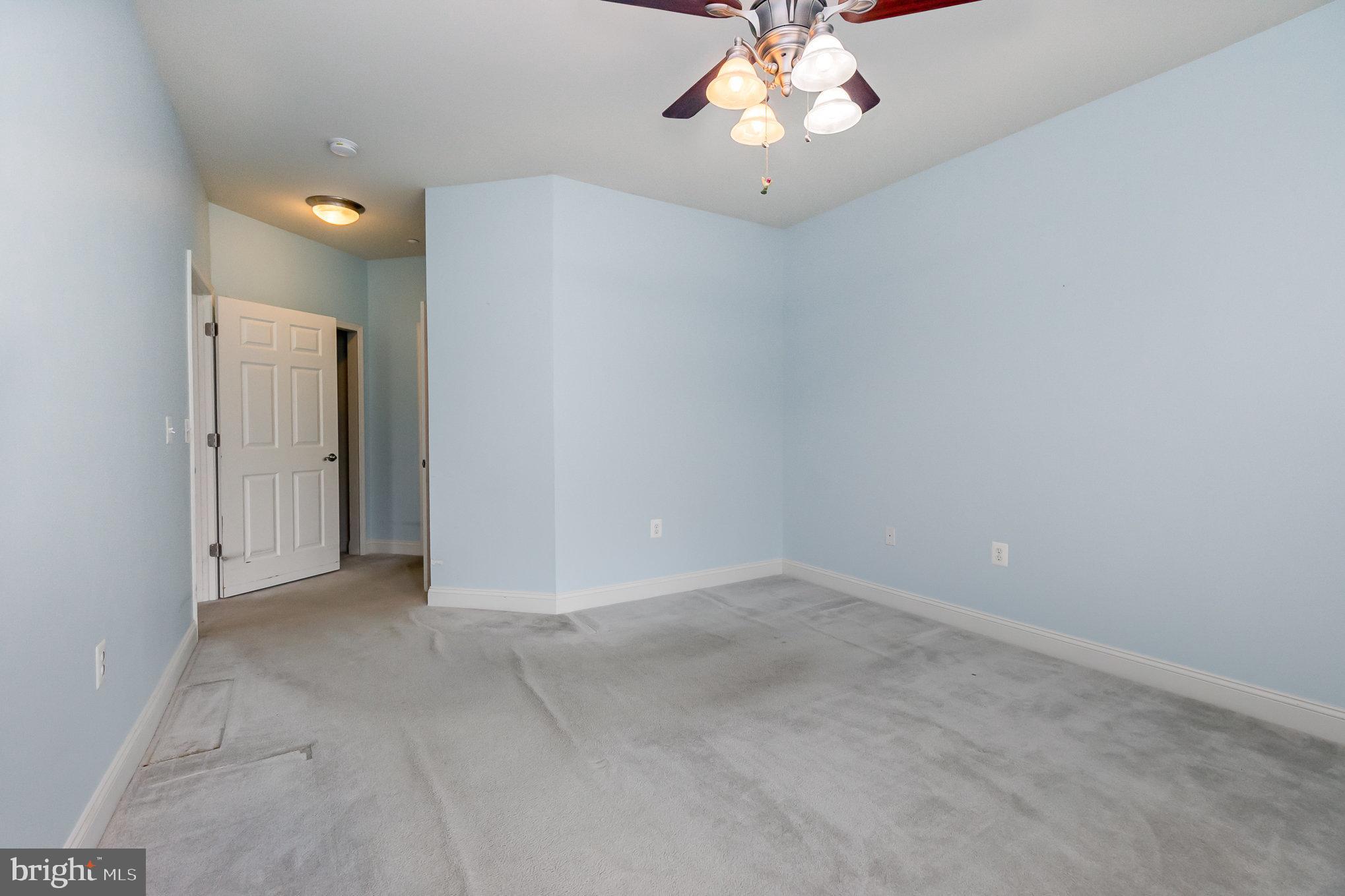 EMERALD HILLS - Residential