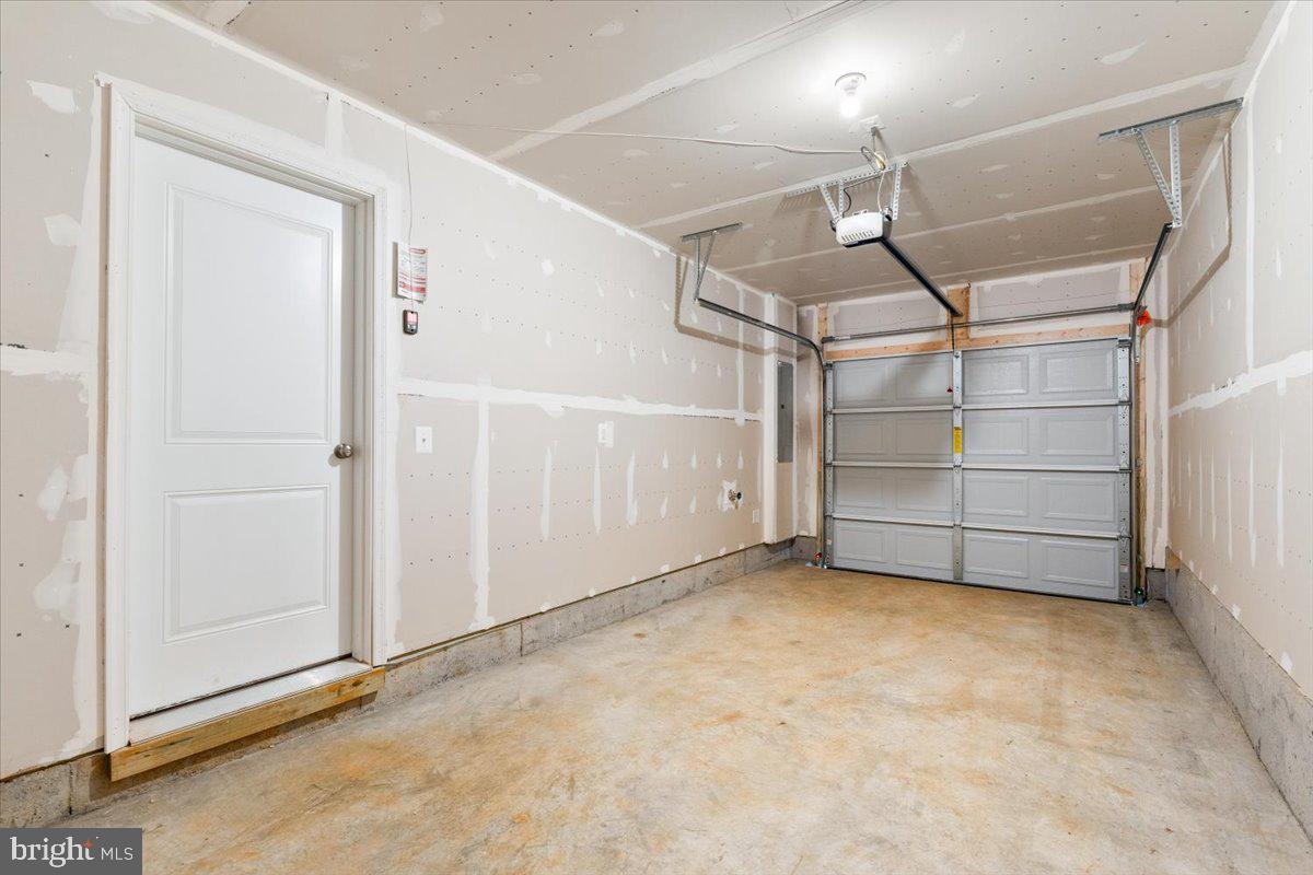 NORBORNE GLEBE - Residential Lease