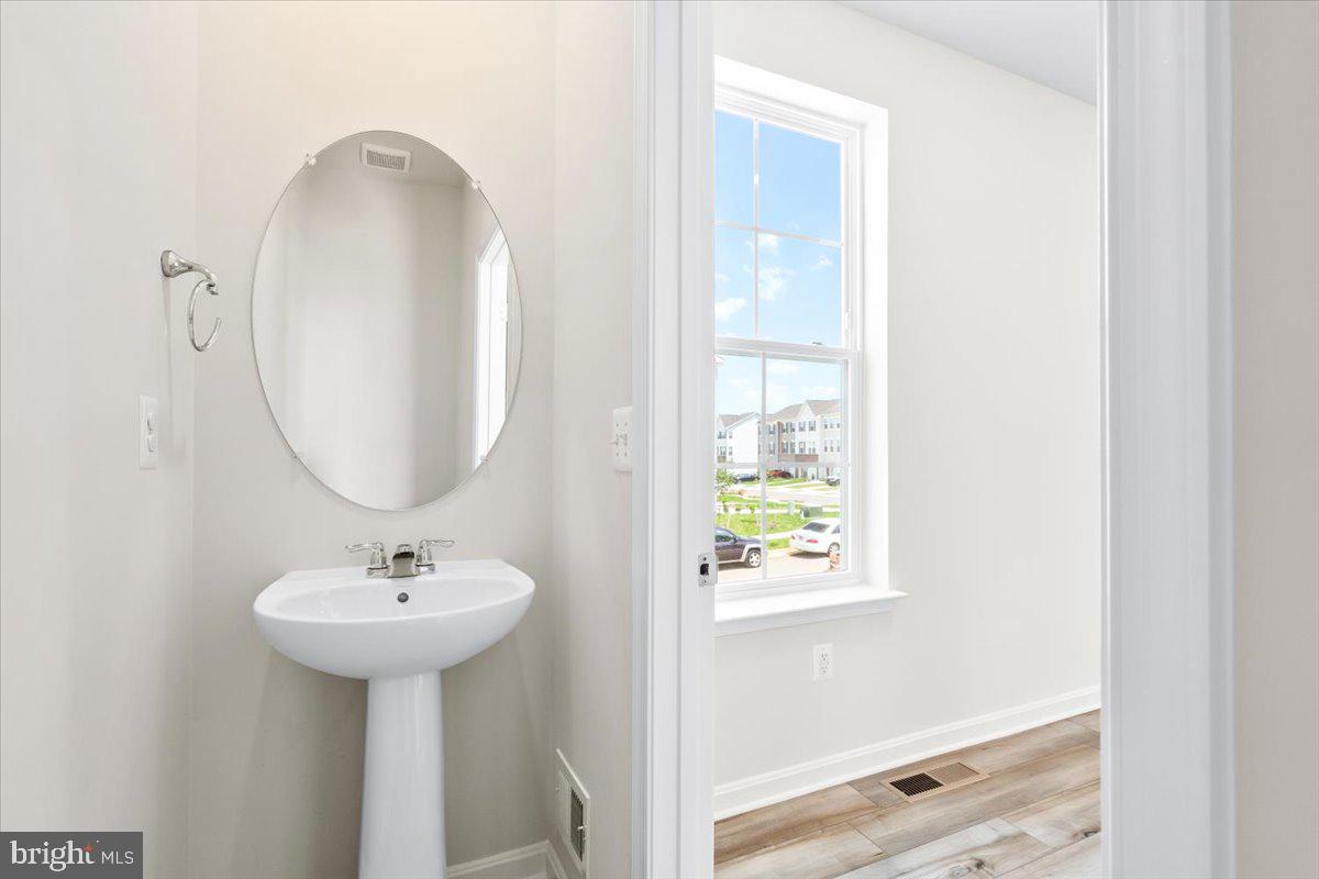 NORBORNE GLEBE - Residential Lease