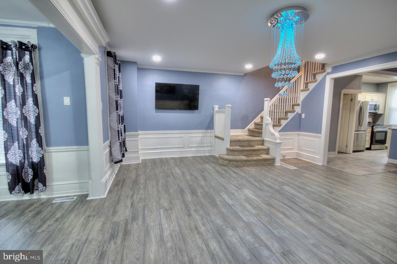 FERN ROCK - Residential