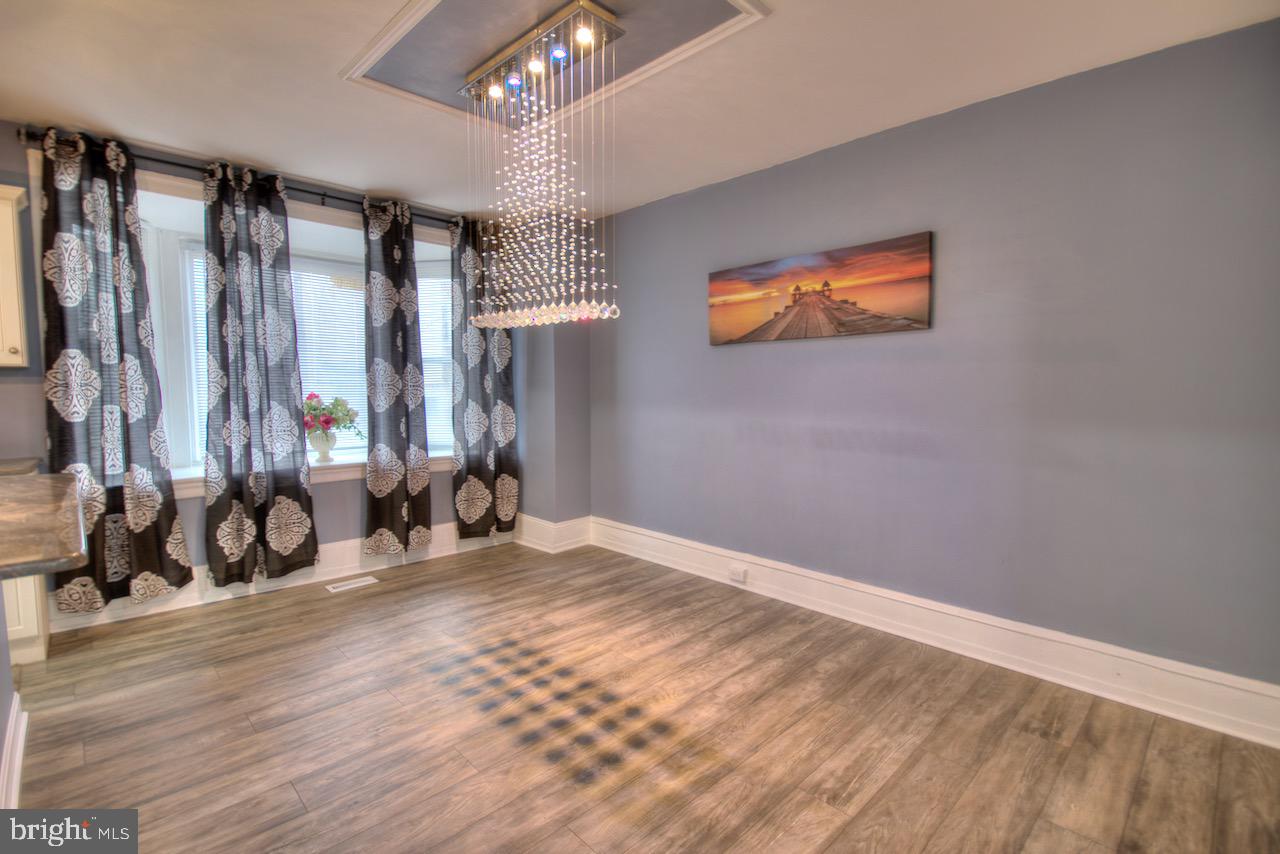 FERN ROCK - Residential