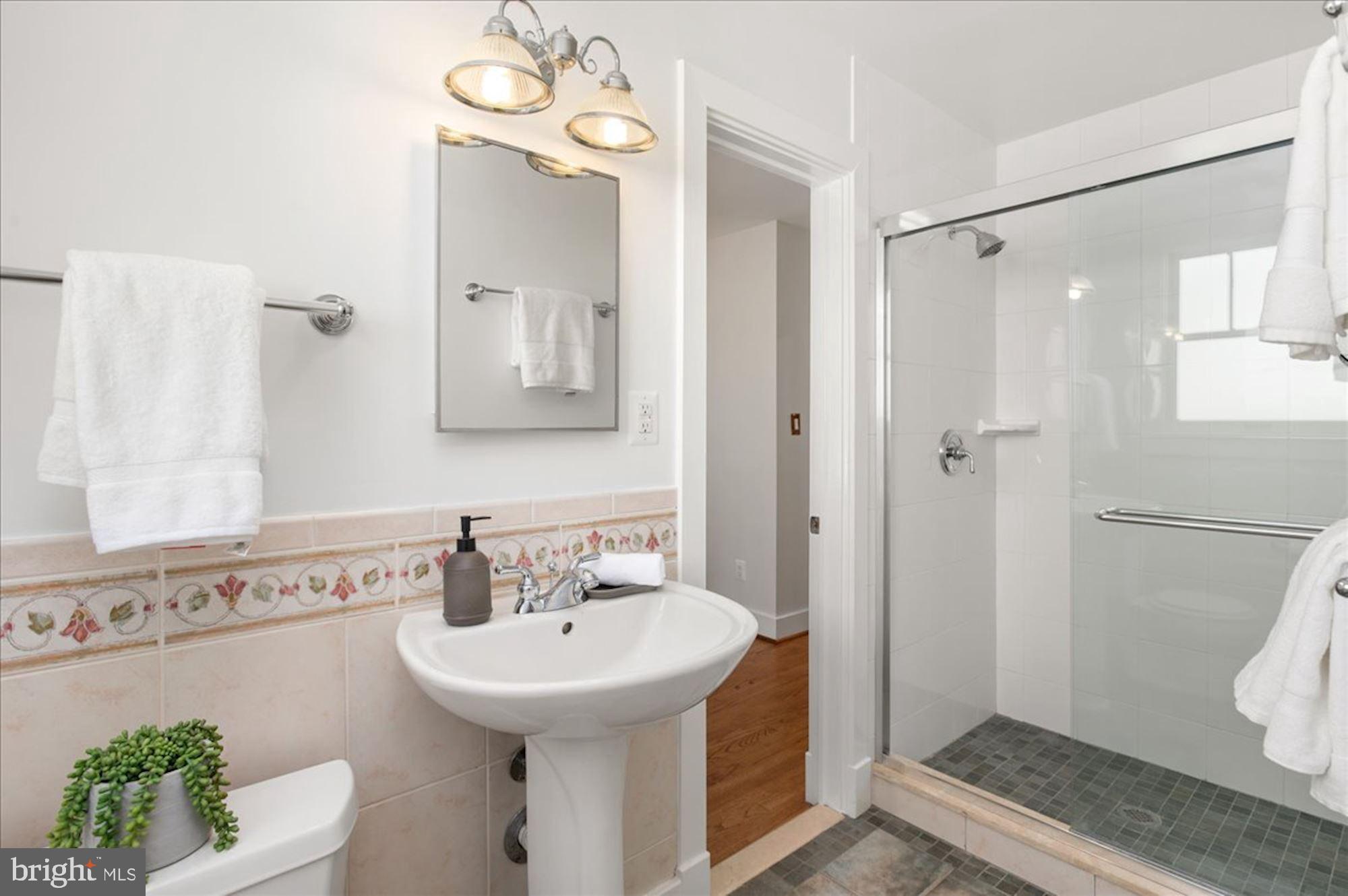 COLUMBIA FOREST - Residential