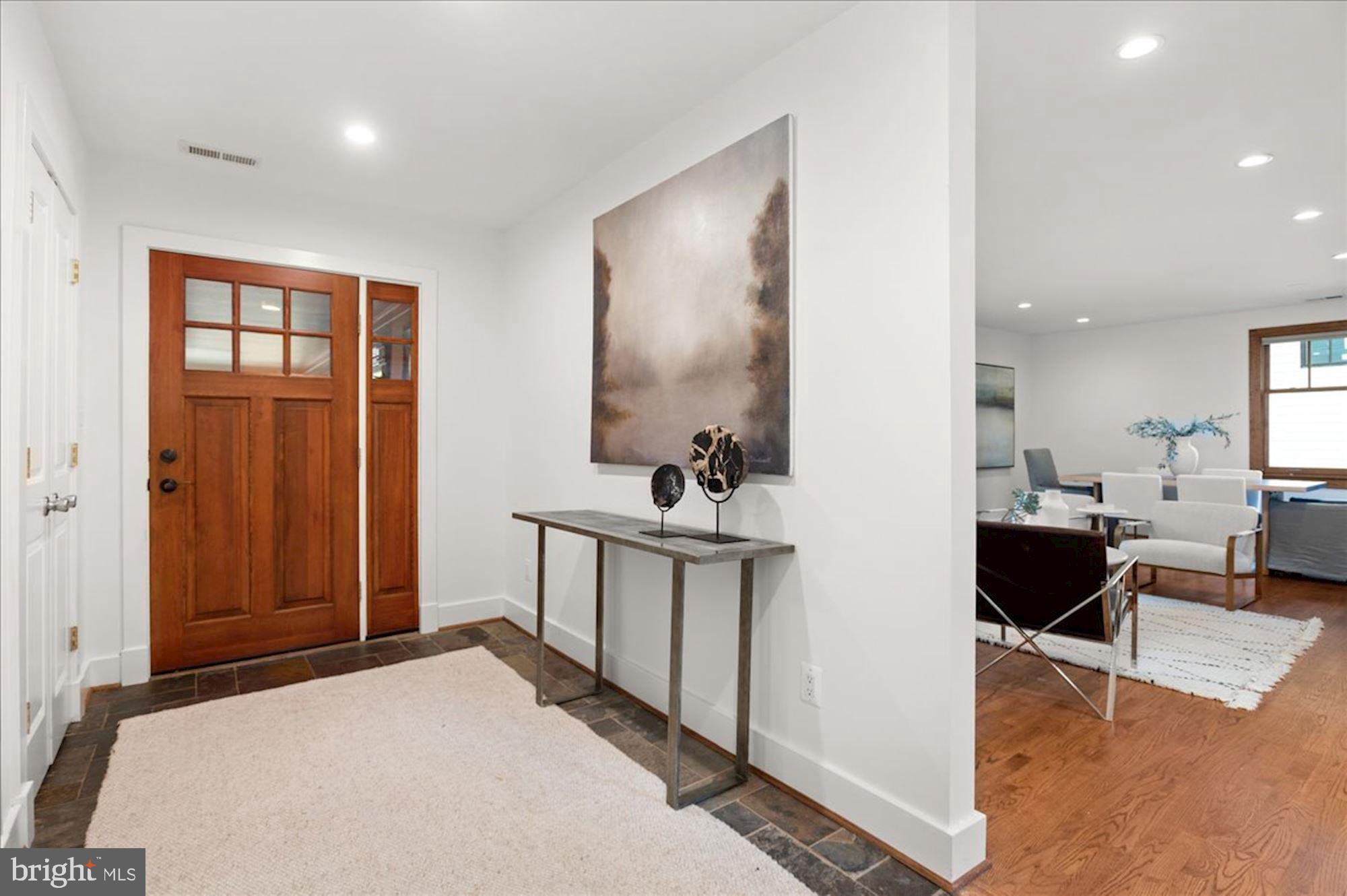 COLUMBIA FOREST - Residential