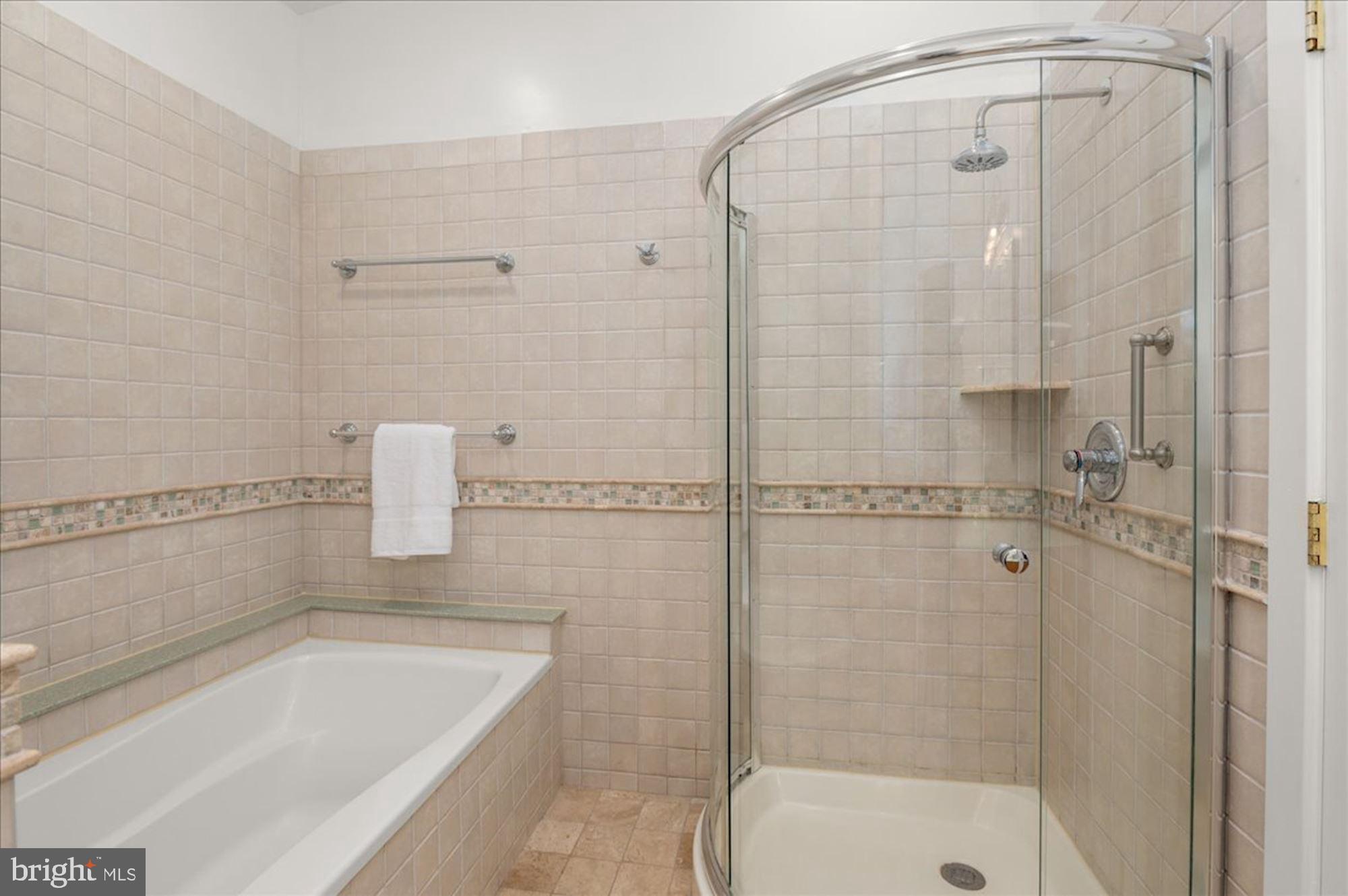 COLUMBIA FOREST - Residential