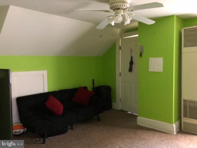 EASTON - Residential Income