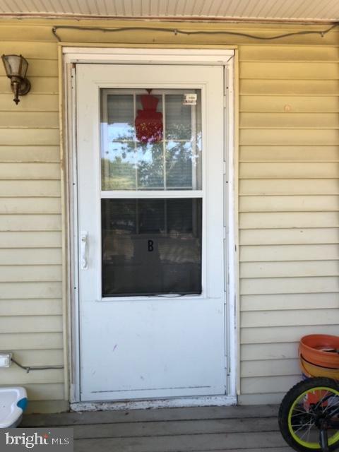 EASTON - Residential Income