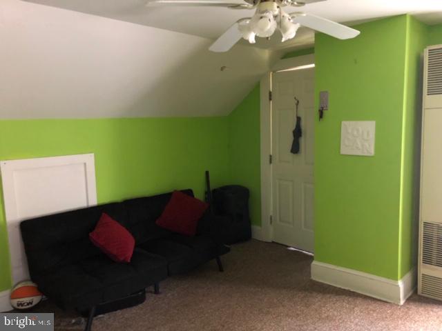 EASTON - Residential Income