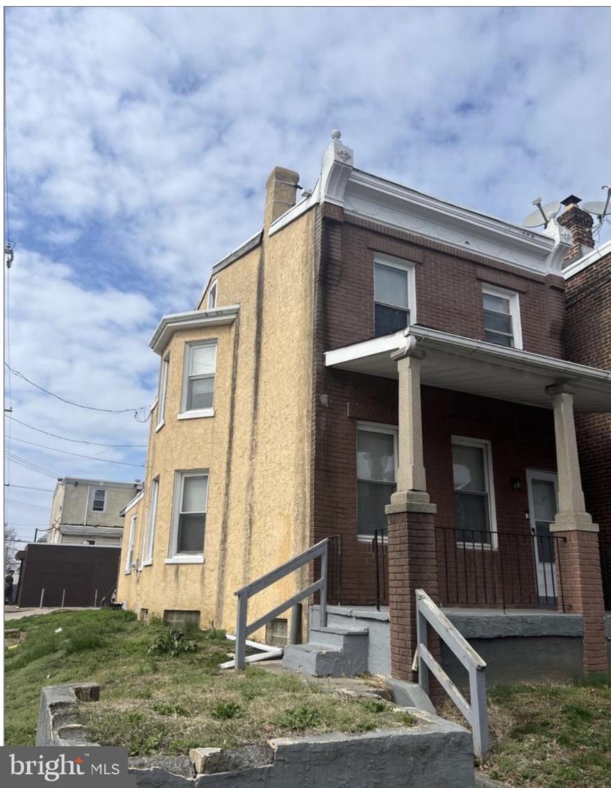 Welcome to 6700 Marsden st, well- maintained house with 3 bedrooms 1.5 bath.  The property is tenant-occupied . Rent $1,350., need 24 hours notice. Property is being so AS-IS CONDITION.