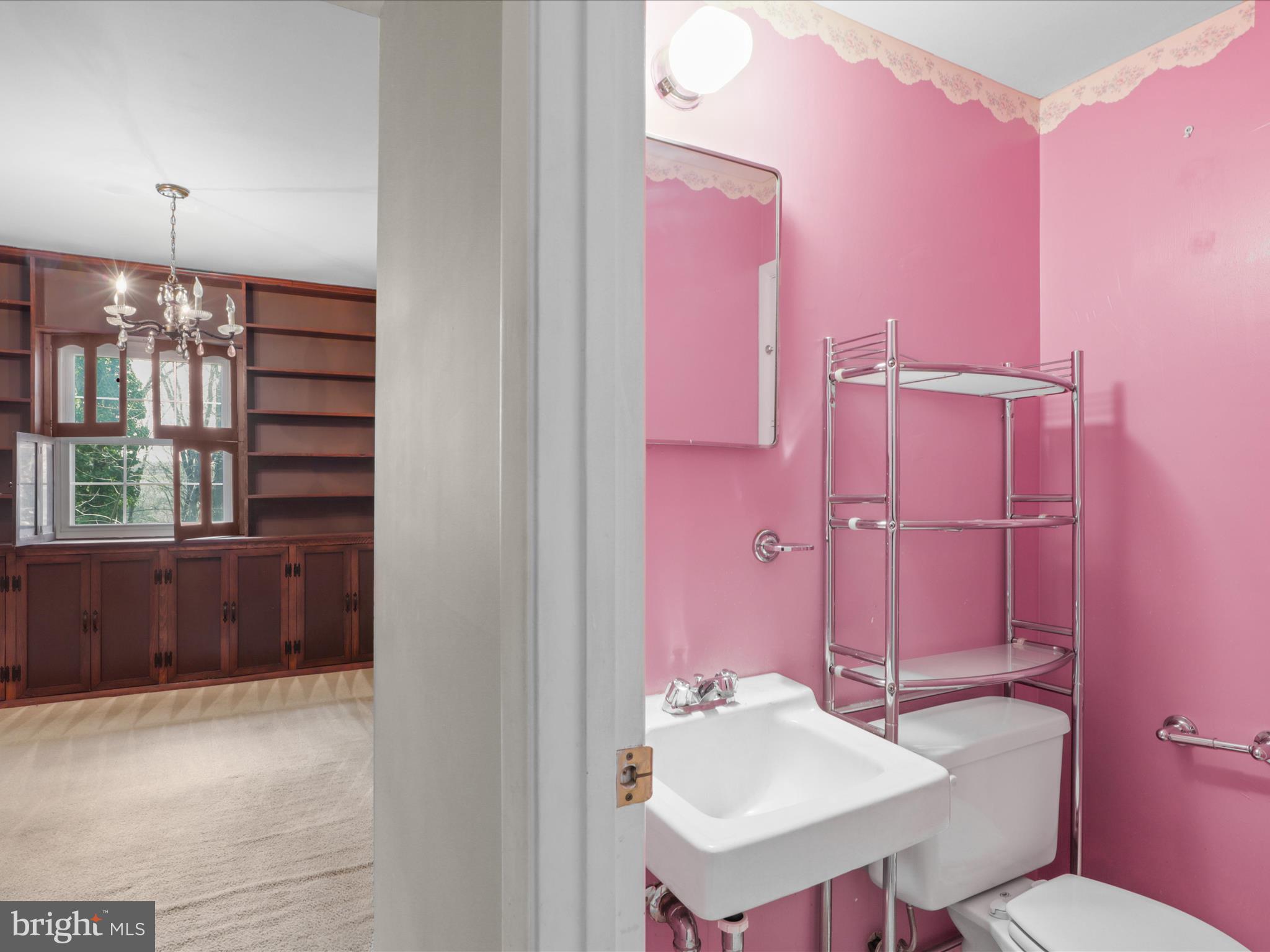 BIRCHDALE - Residential