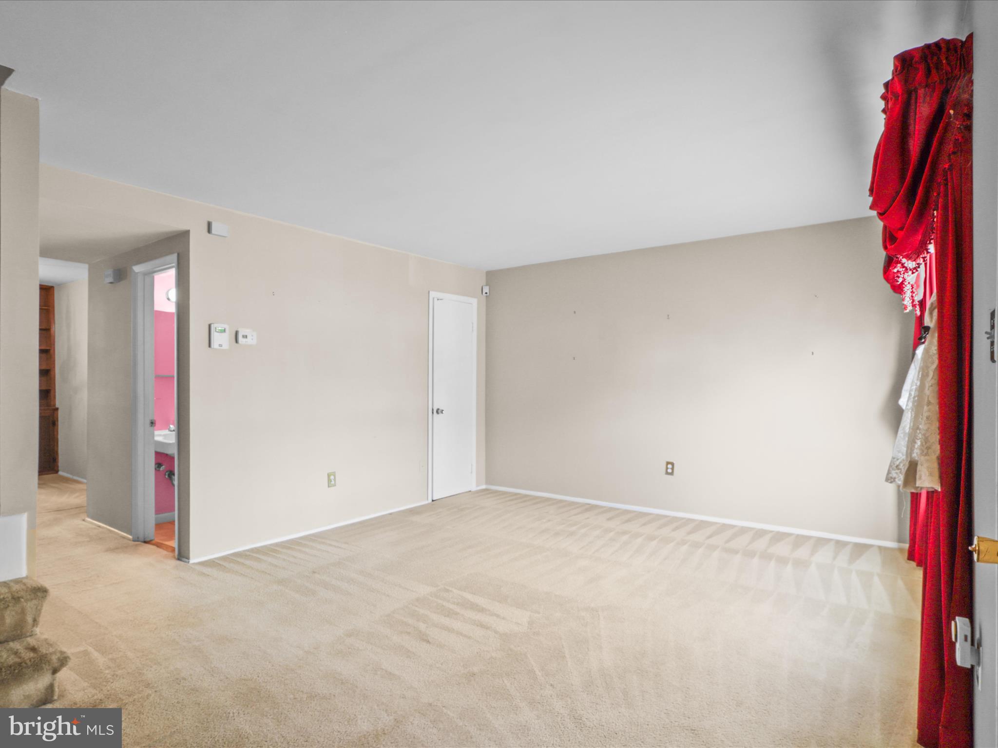 BIRCHDALE - Residential