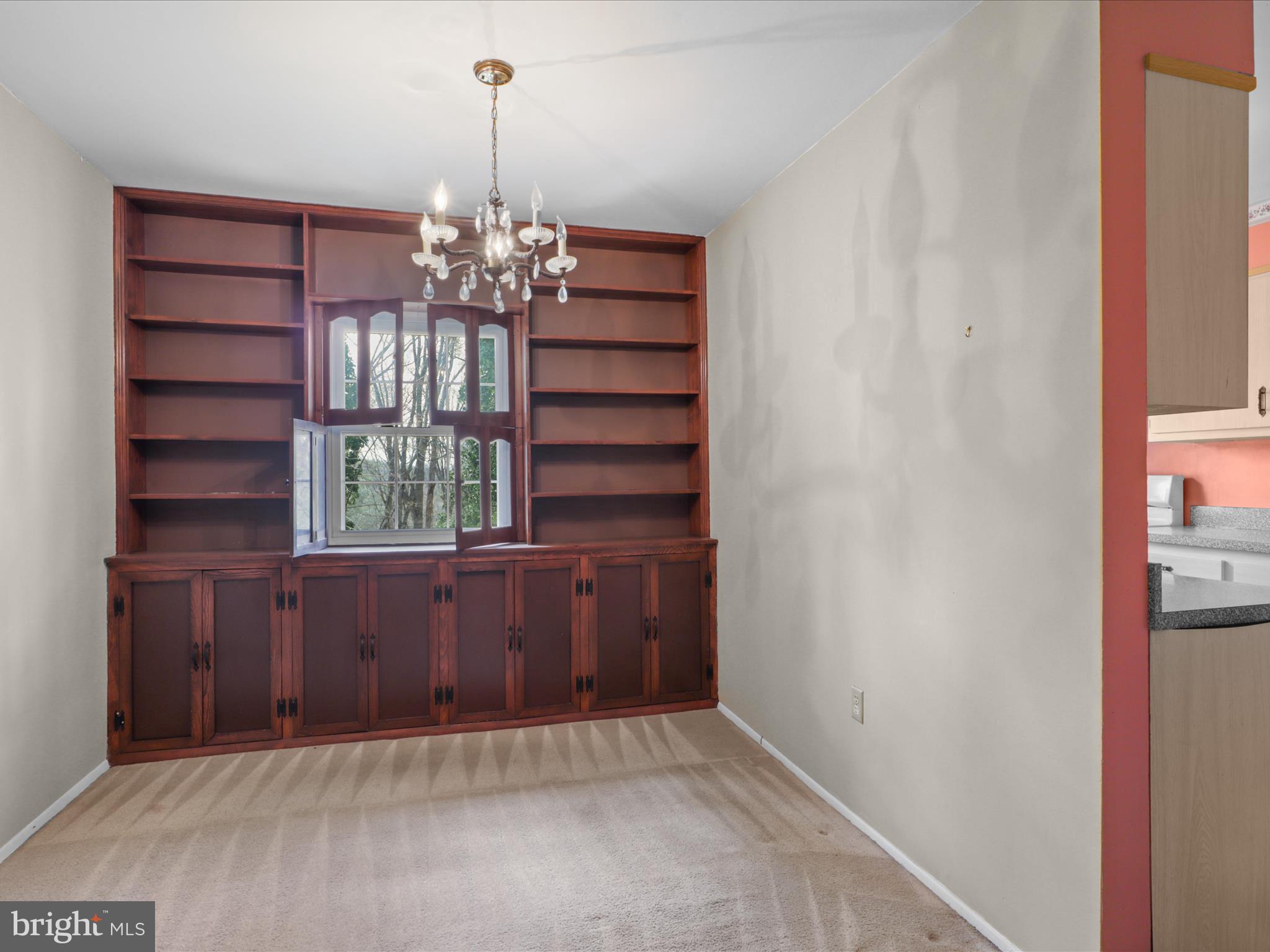 BIRCHDALE - Residential