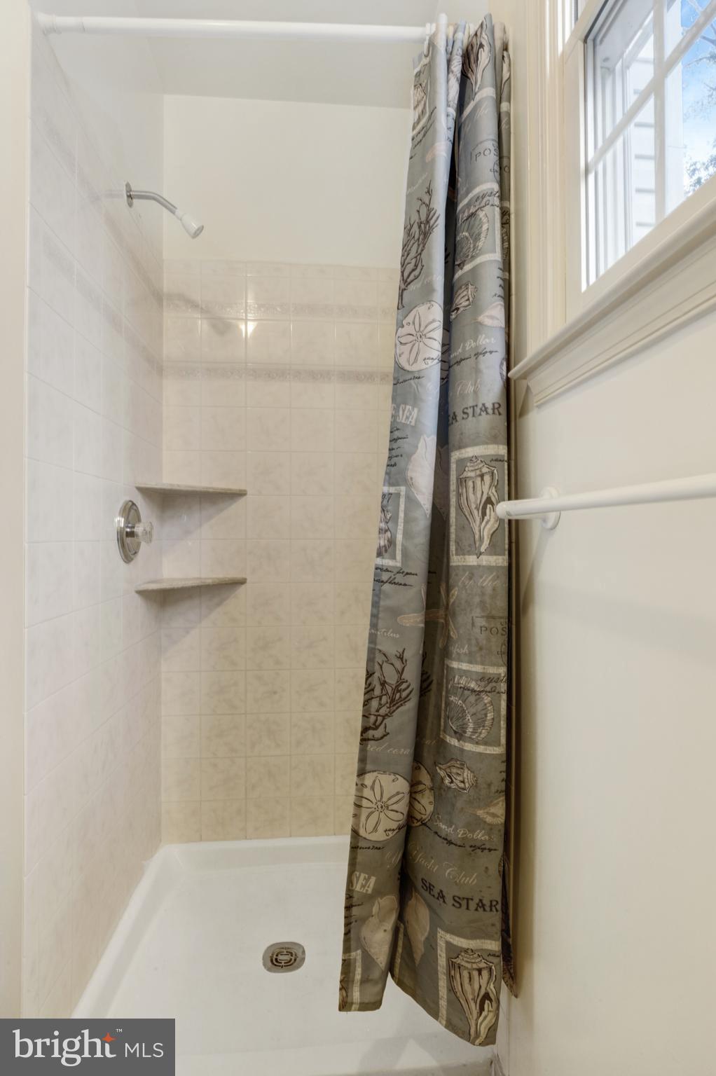 WEDDERBURN HEIGHTS - Residential Lease