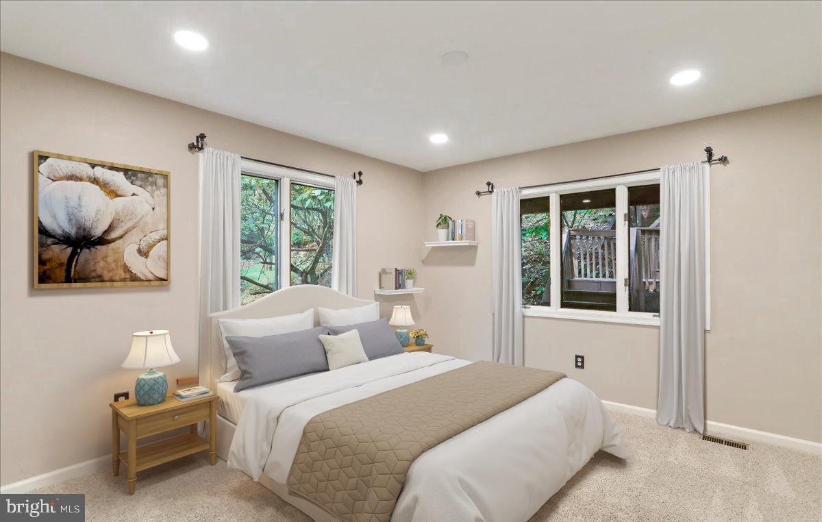 THE MEADOWS - Residential Lease