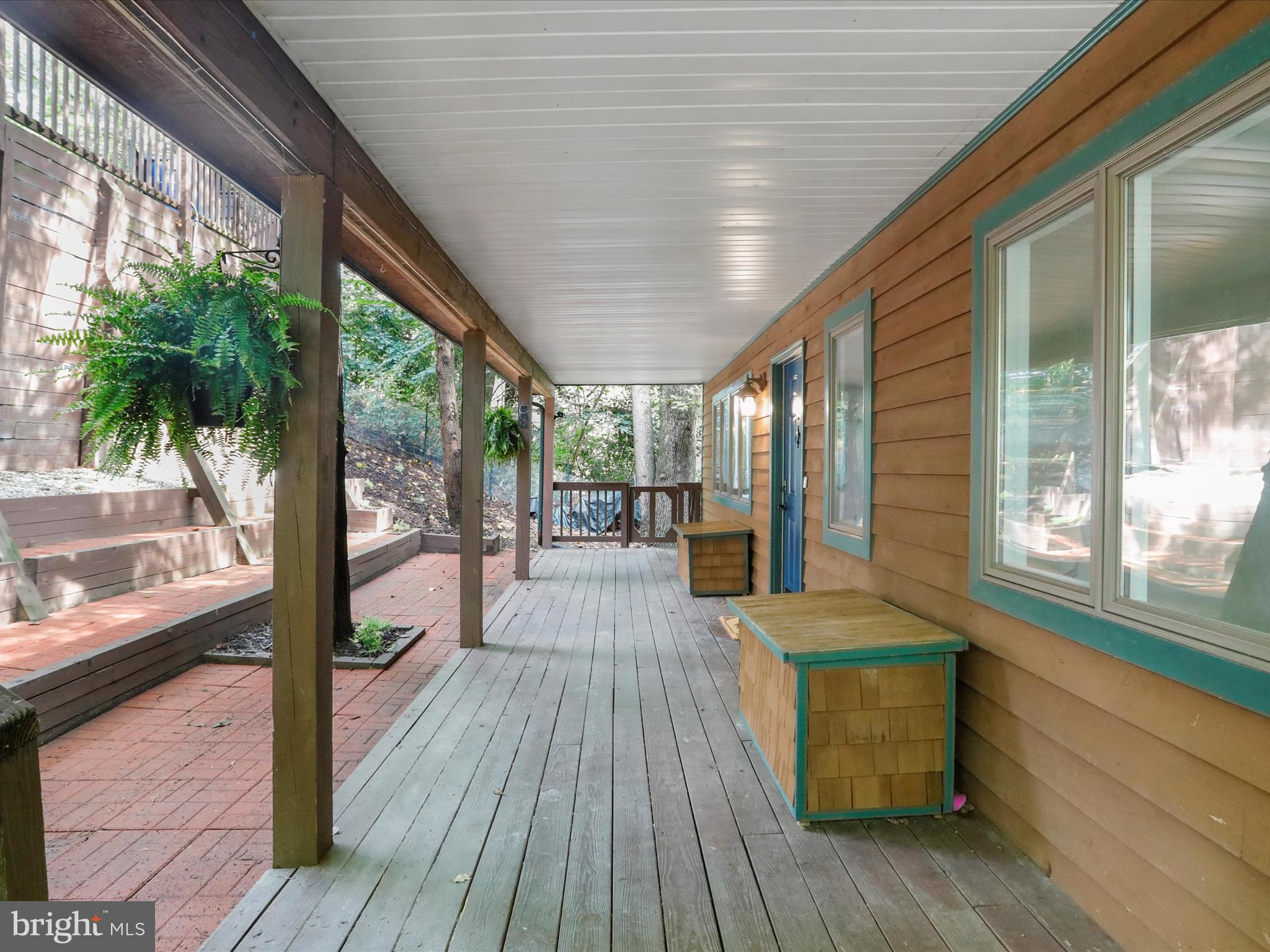 THE MEADOWS - Residential Lease