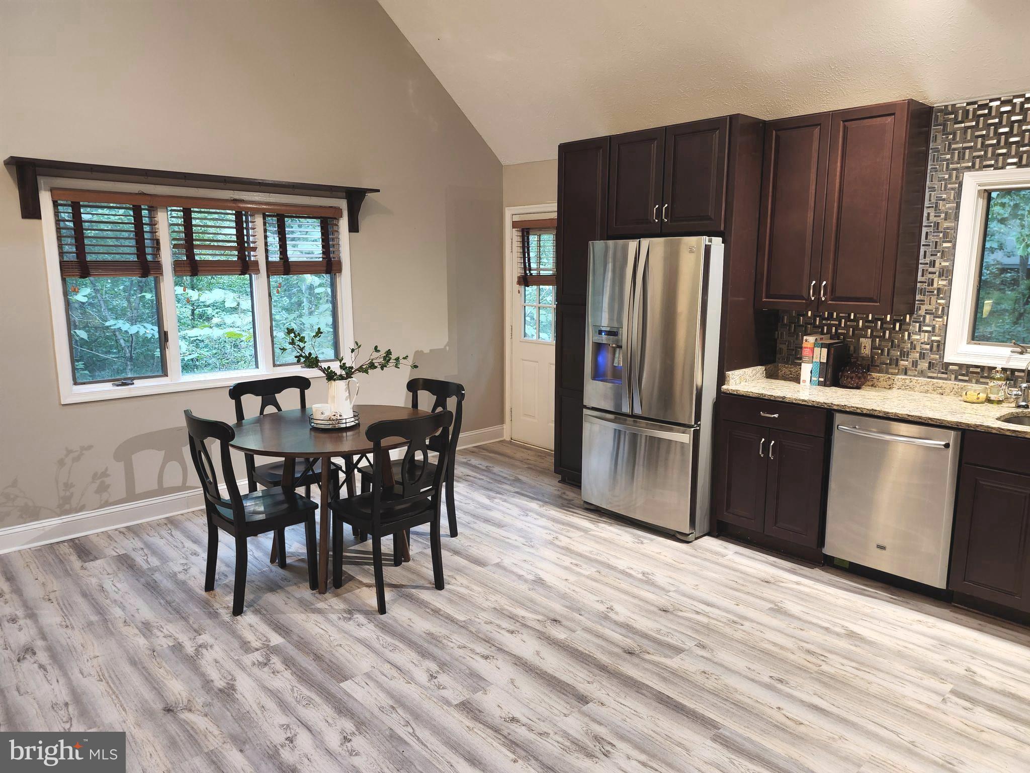 THE MEADOWS - Residential Lease