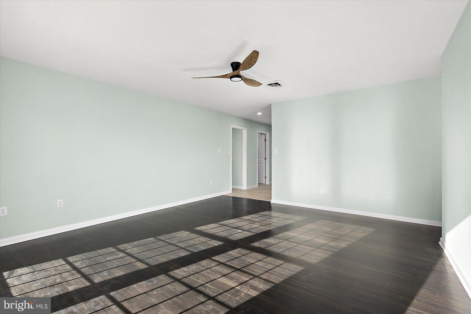 SMITHWOOD MANOR - Residential