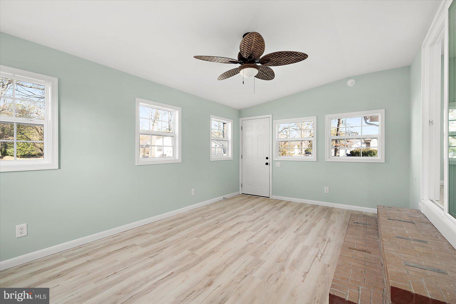 SMITHWOOD MANOR - Residential