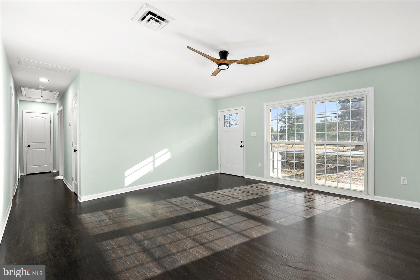 SMITHWOOD MANOR - Residential