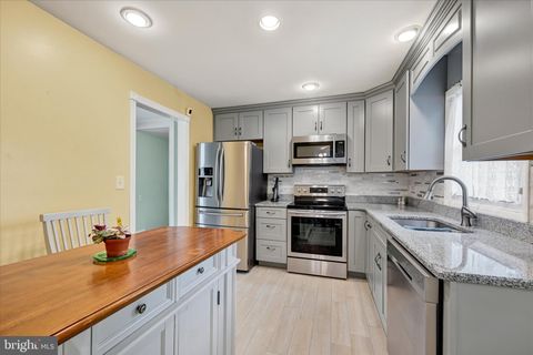 Tiny photo for 1202 Hillcreek Road, PASADENA, MD 21122 (MLS # MDAA2136702)