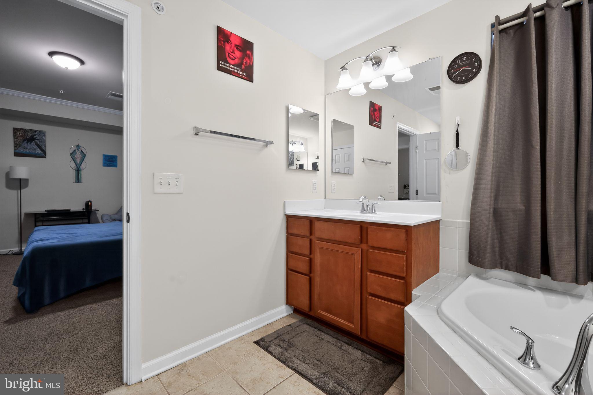 JEFFERSON PLACE - Residential