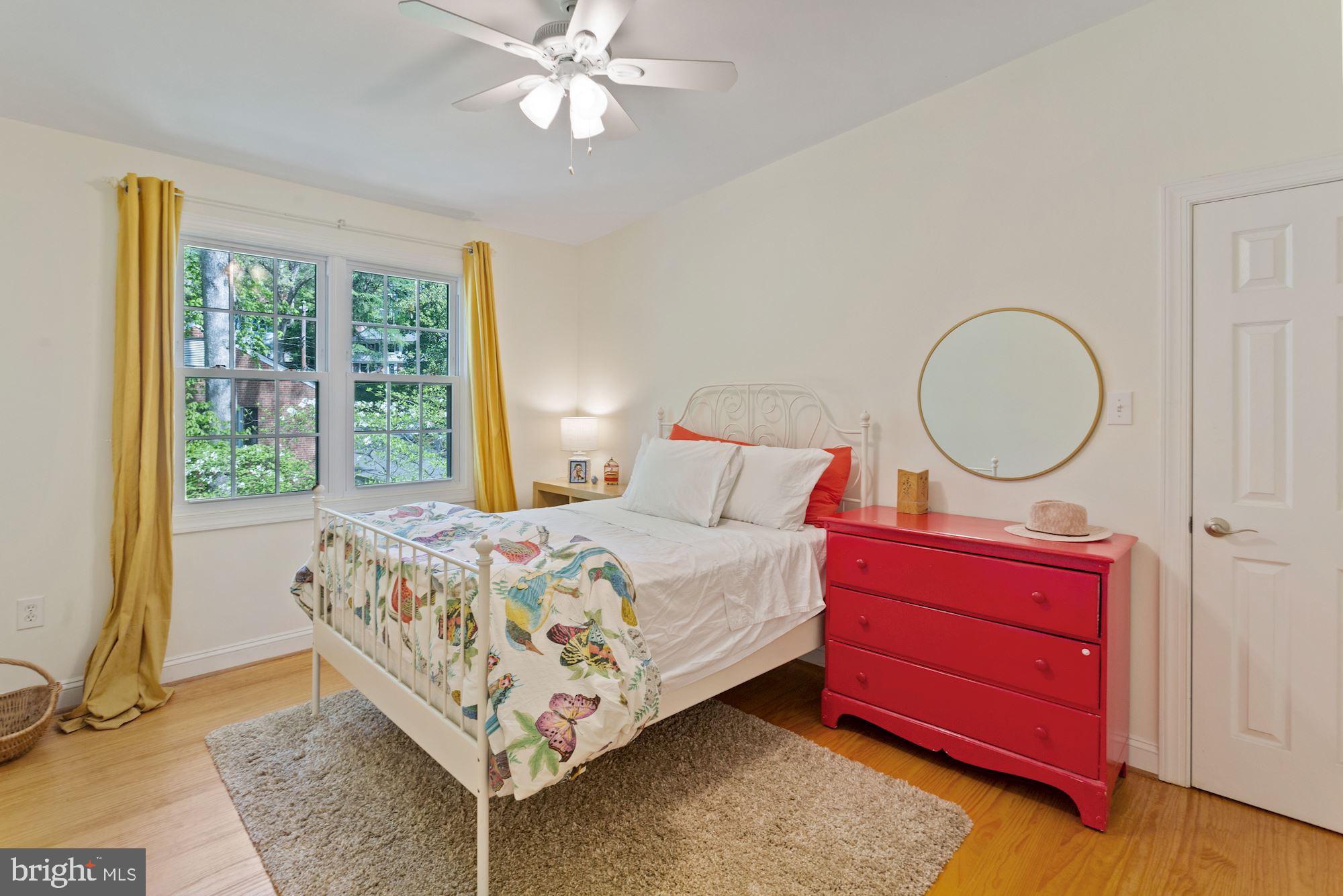 BELLEVUE FOREST - Residential