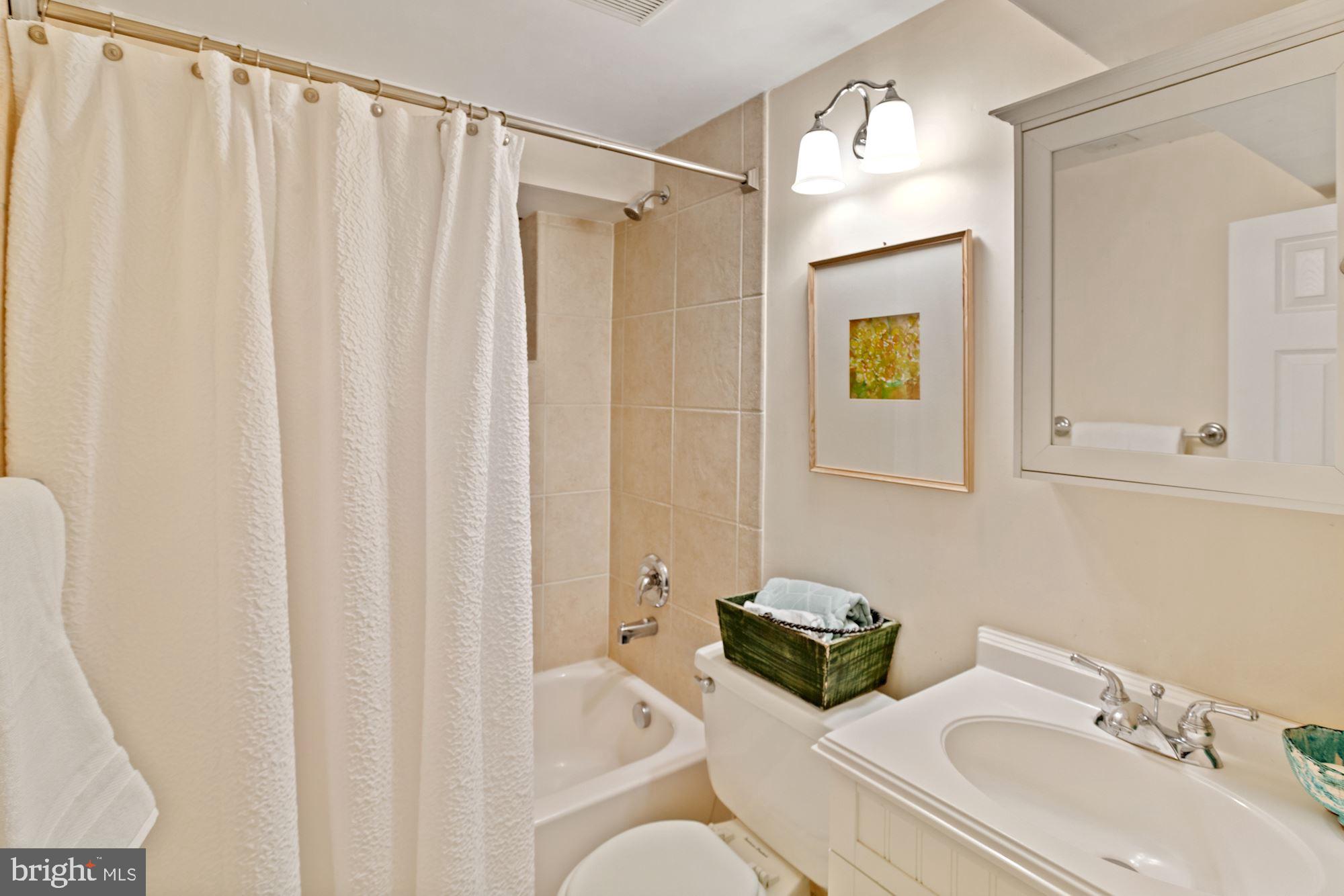 BELLEVUE FOREST - Residential