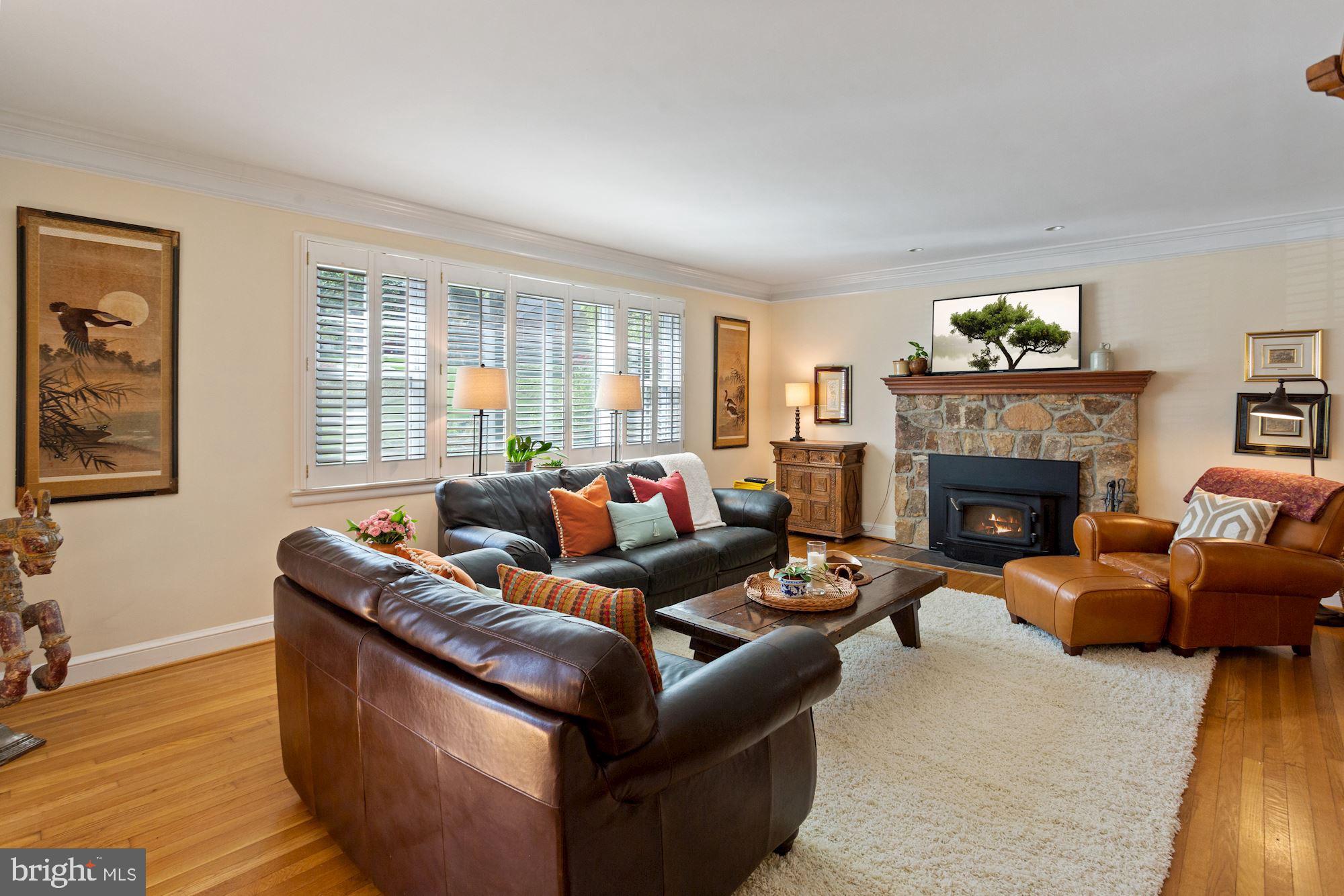 BELLEVUE FOREST - Residential