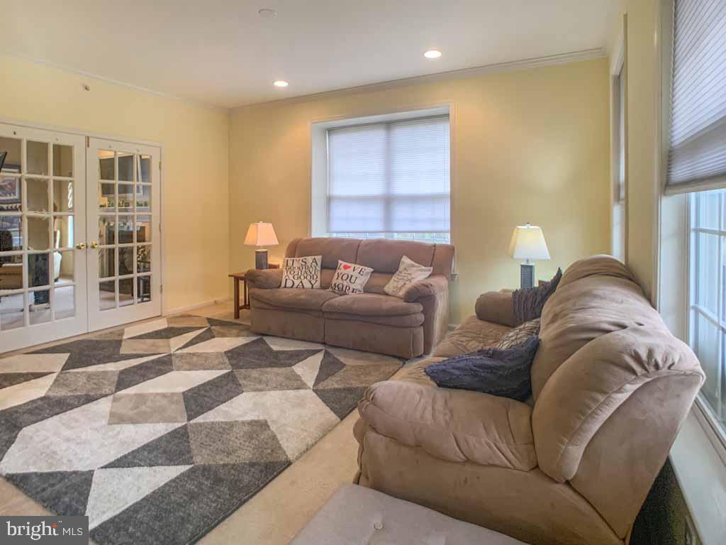 GREYSTONE MEADOW - Residential