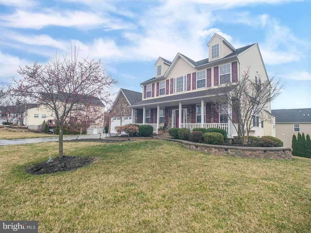 GREYSTONE MEADOW - Residential