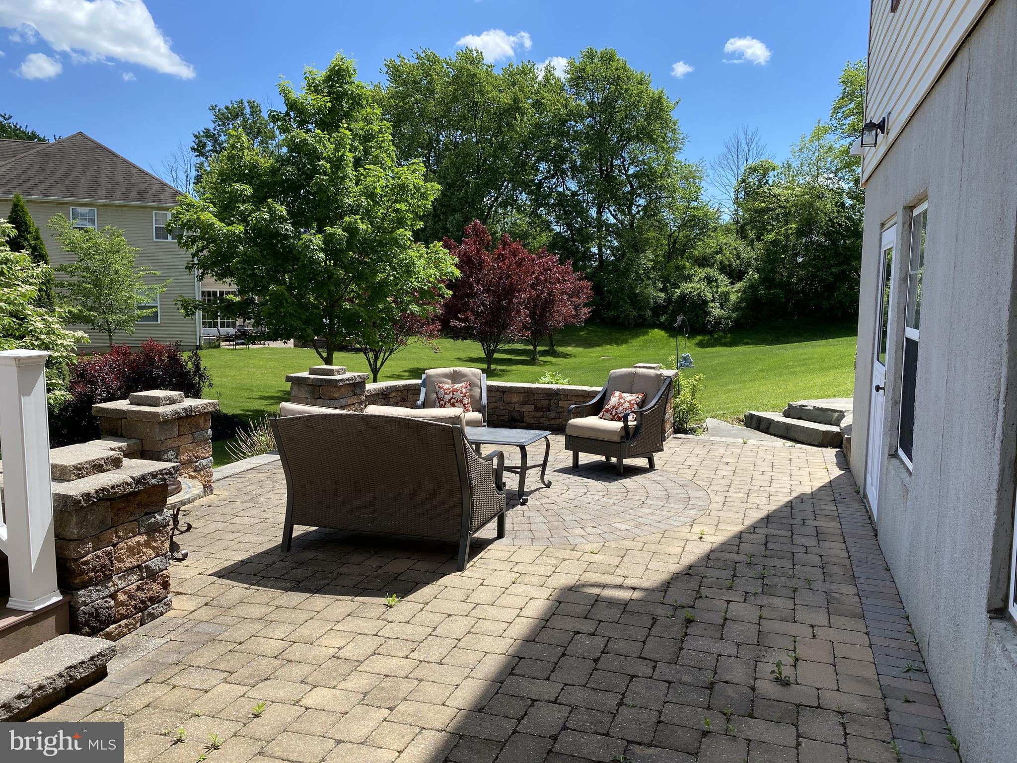 GREYSTONE MEADOW - Residential