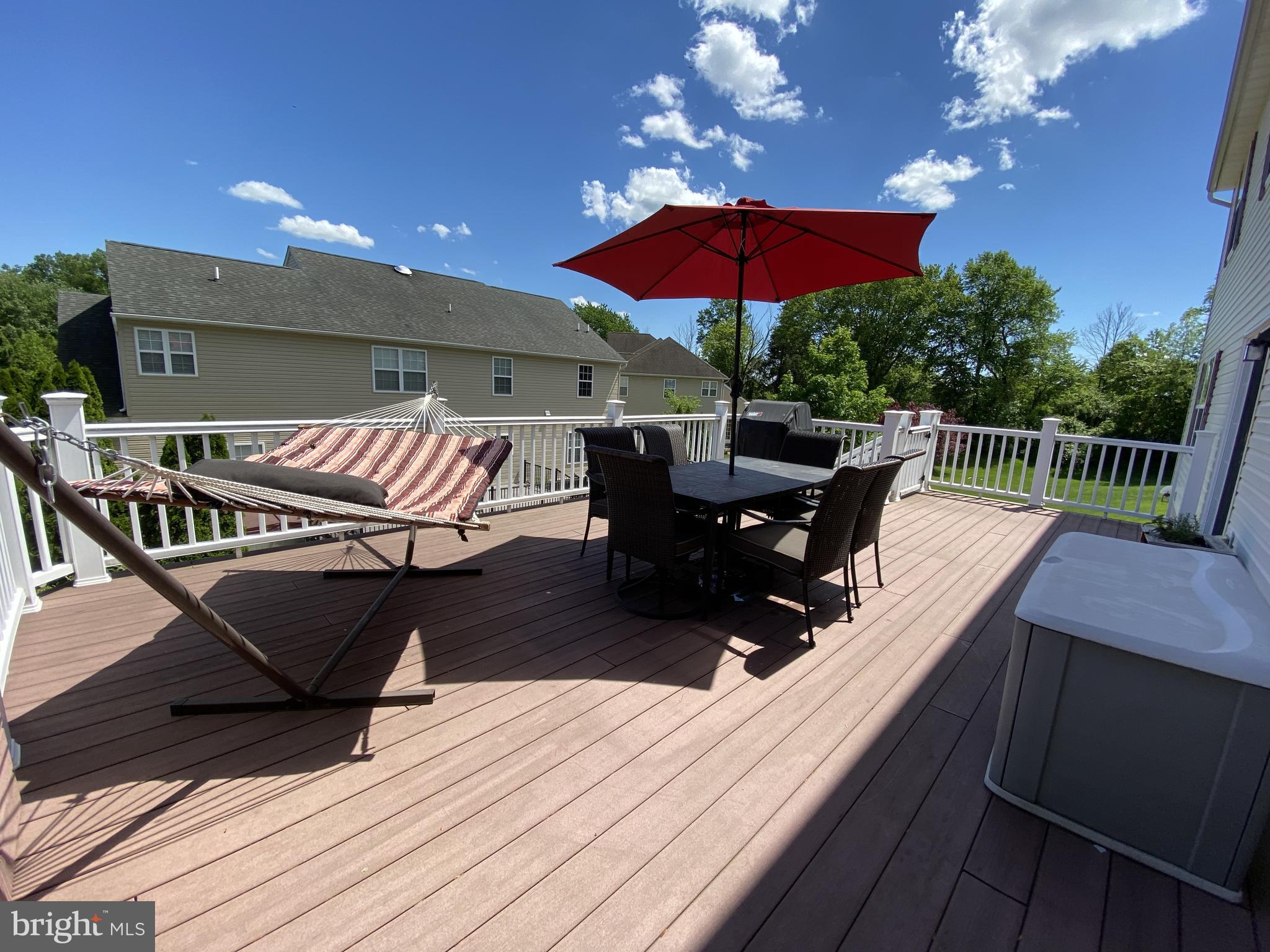 GREYSTONE MEADOW - Residential