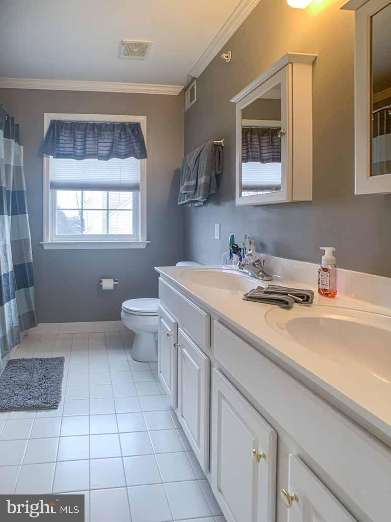 GREYSTONE MEADOW - Residential