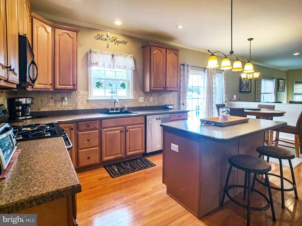 GREYSTONE MEADOW - Residential