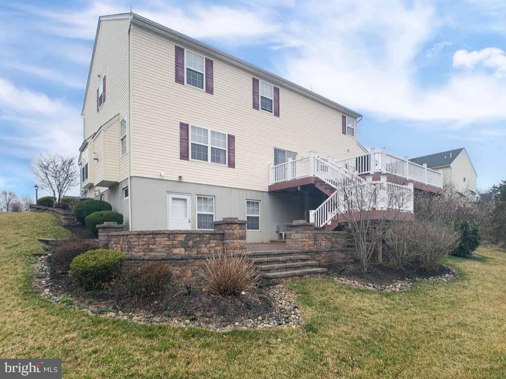 GREYSTONE MEADOW - Residential