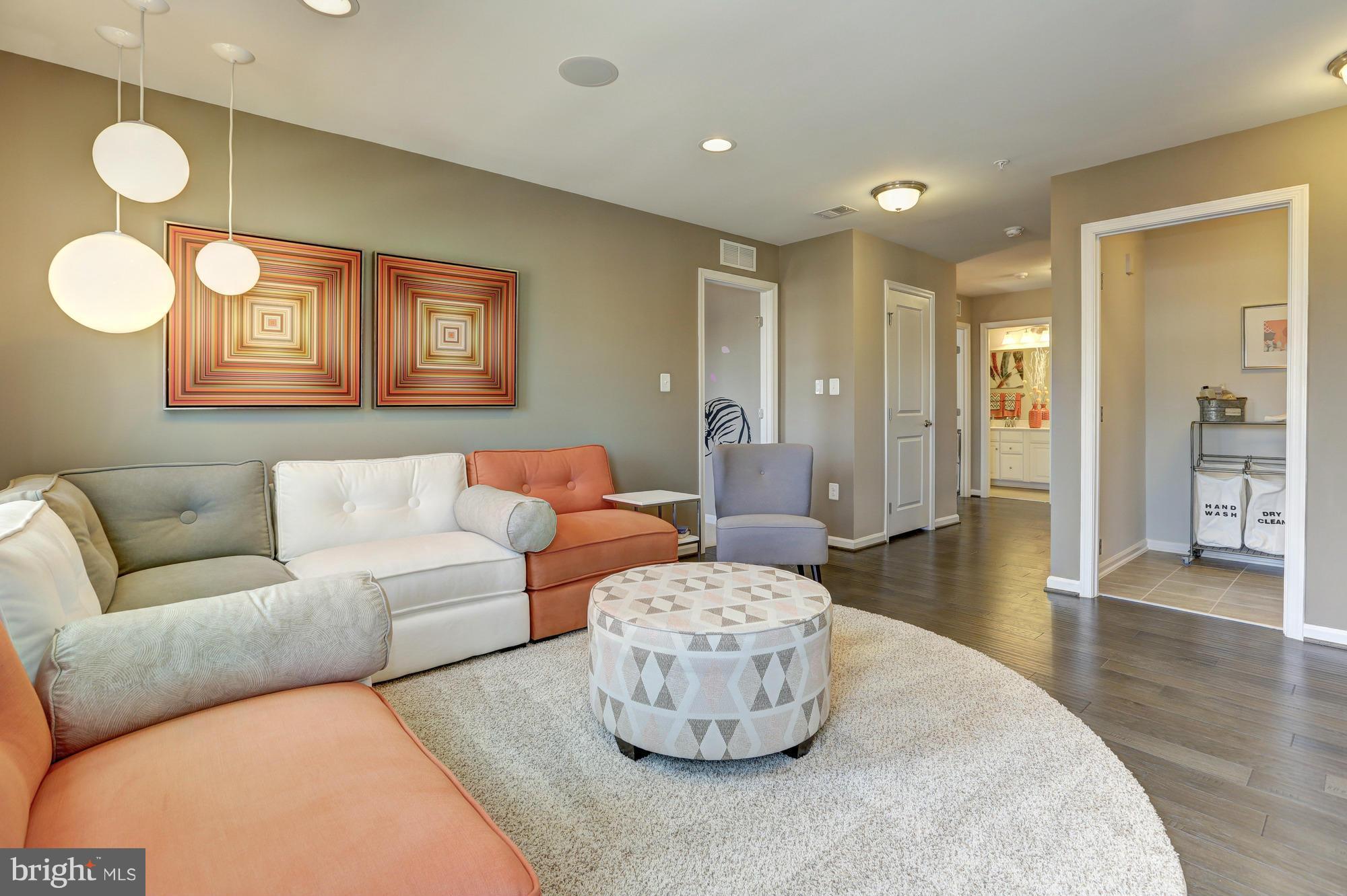 FIELDCREST - Residential